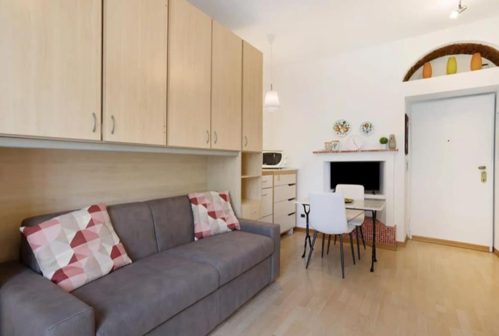 Comfort Duomo - San Siro 10 Minuti Apartment Mailand
